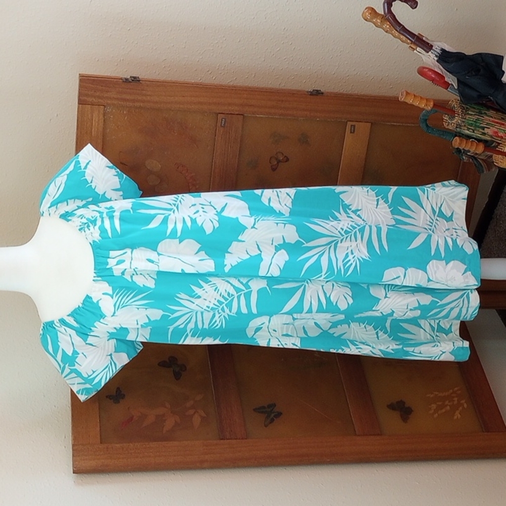 VTG 80’s Hawaiian Pastel Hilo Hattie MuuMuu